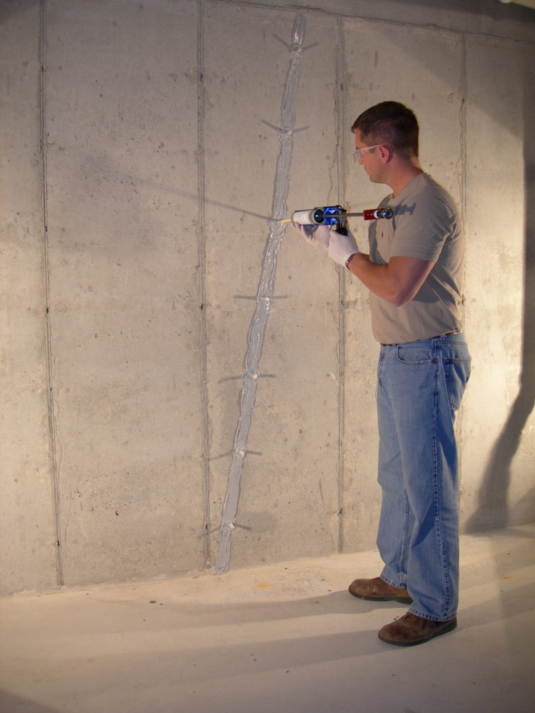 60' Contractor Polyurethane Foundation Crack Repair Kit Applied